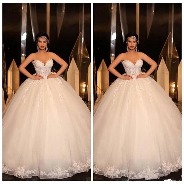 Dubai Arabisch Aso Ebi Plus Size Ballkleid Brautkleider Brautkleider Sweetheart Tiered Tüll Sweep Zug Exposed Boning Korsett Up Back Vestido de Novia