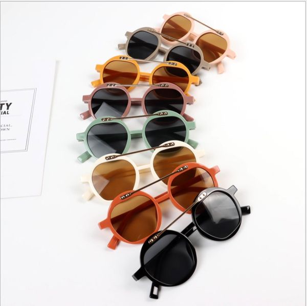 2022 Óculos de sol personalizados de óculos de sol de crianças redonda de feixe duplo óculos de sol Baby Sunglasses