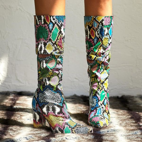 

boots single woman snakes sharp chalaza, Black