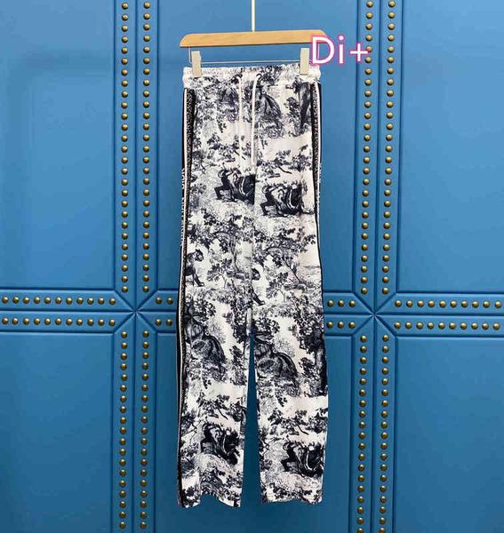 

summer d + animal jacquard wide leg pants with waist elastic drawstring, White;black