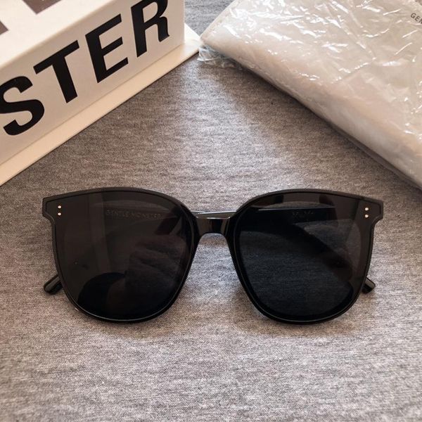 

sunglasses 2021 gm brand my ma gentle fashion women elegant frame sun glasses men retro monster sunglass luxury package ins, White;black