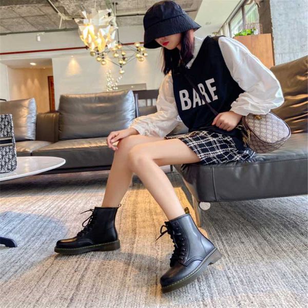 

boots lovers female trendy cool british style autumn and winter black plus velvet platform short