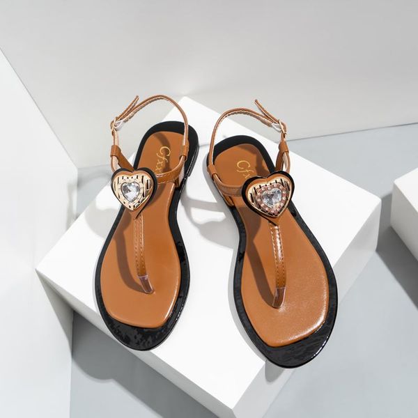 

women sandals 2021 female flat heel beach flip flop narrow band hearted-shaped lady summer fashion outdoor shoes matal decor slippers, Black