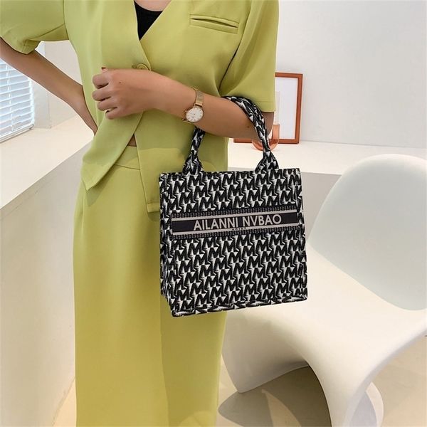 

designer sale 2022 new versatile women's bag single shoulder diagonal straddle hand large capacity tote bag canvas zhqj