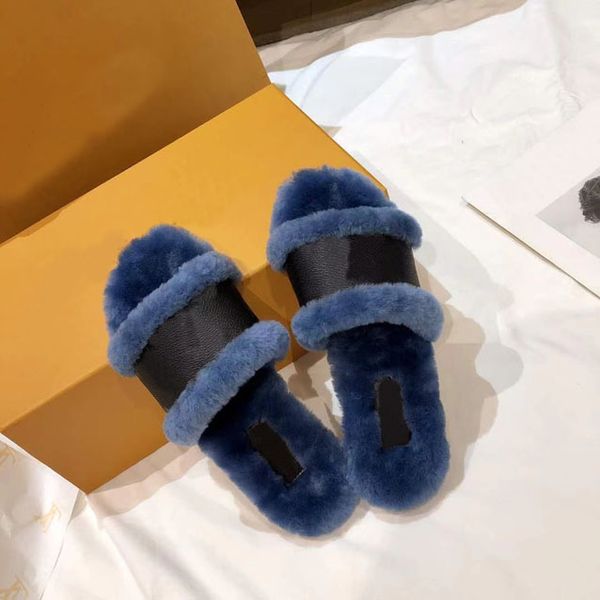 2022 vendita di pantofole di lana di alta qualità moda donna stampa di lettere scarpe di lana sexy inverno scarpe di design per interni fondo spesso scatola di lusso taglia 35-42