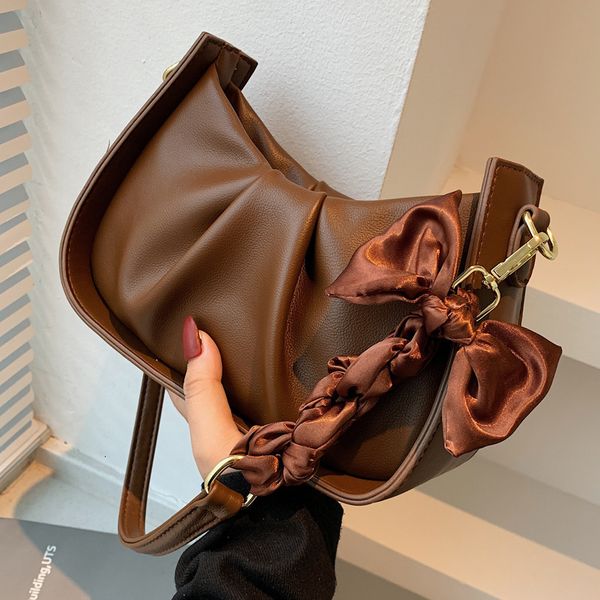 

high sense women's bag 2021 fashion minority autumn single shoulder messenger armpit fold cloud