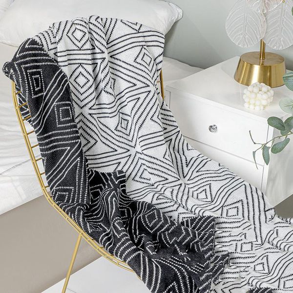 

blankets nordic casual style black and white knitted blanket quilt summer thin section nap sofa single cover