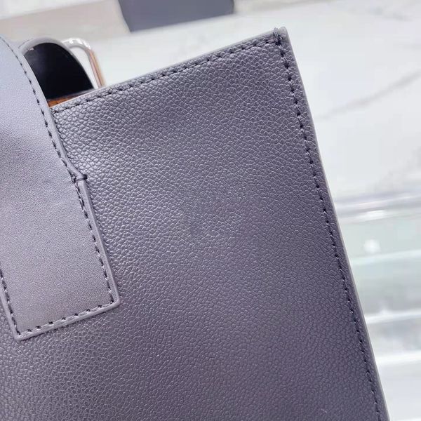 

2022luxury designers handbags shoulder bags fashion shopping bags made of high-quality canvas+leather large capacity shoulders s