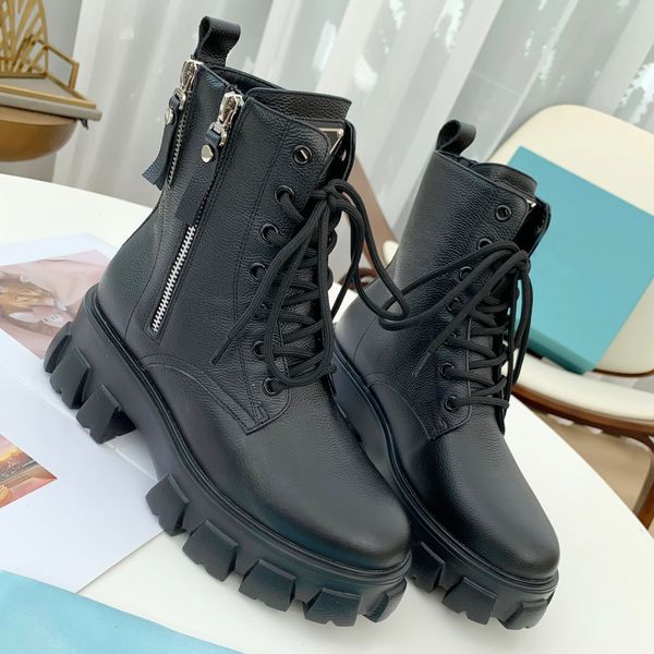 scarpe pradPrad Women Designers Desert Martin Boot con suola spessa Stivali da combattimento alla caviglia e di ispirazione militare Winter Ladies High Heel Shoelace Box size 35-41 ED54 39PW