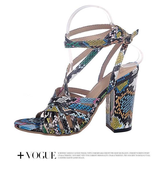 

dress shoes 2021 arrrival italian design women decorated with rhinestone summer big size ladies high heels party pumps, Black