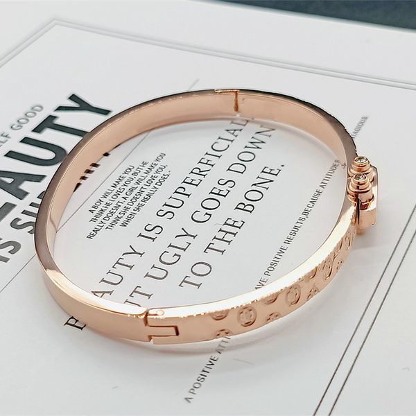 

rose titanium steel bangle bracelet lock men women's lover letter c luxury designer european american fashion jewelry not fade wholesal, Black