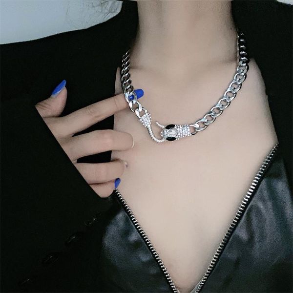 

chains hip-hop silver color crystal snake chunky chain pendant necklace for women ladies metal geometric choker necklaces collares