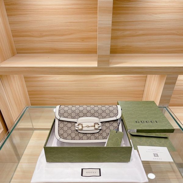 

2021 new ni xiao zhan qi wei star same style horse buckle saddle bag retro net red fashion women's bag crossbody bag ysj