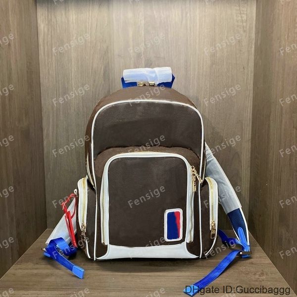 

designers backpack blue school bag travel handbags large capacity luxurys chriser mens leather trend totes discovery bags m45581