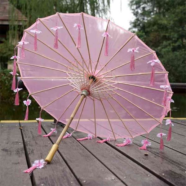 Hanfu Pografie Prop Antike Regenschirm Regen Frauen Antike Quasten Pograph Tanz COS Spiel Sonnenschirm Japan 210721