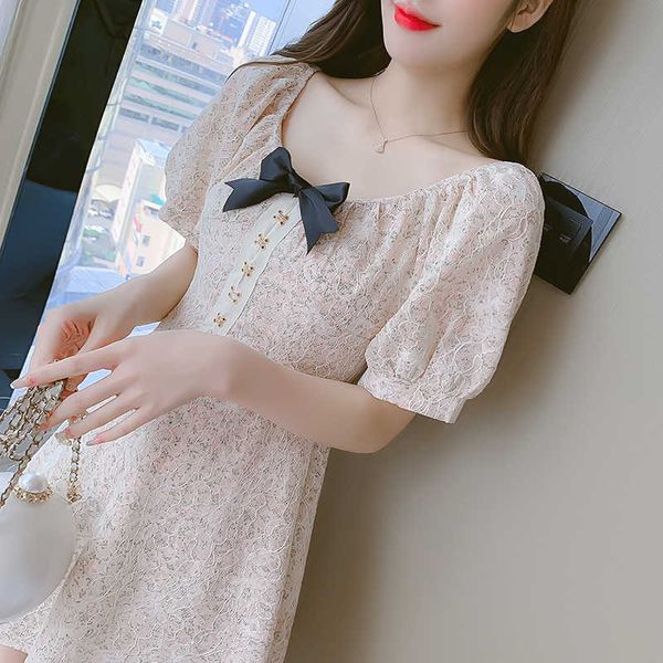 

2021 summer xuancai french style square collar floral dress, Black