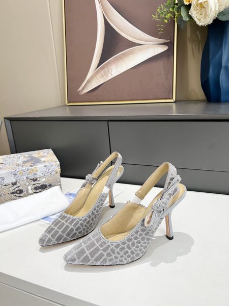 

2022 luxury sandals designer woman slipper fjking fashion jelly slide high heel slippers brand casual shoes womens leather 35-41, Black