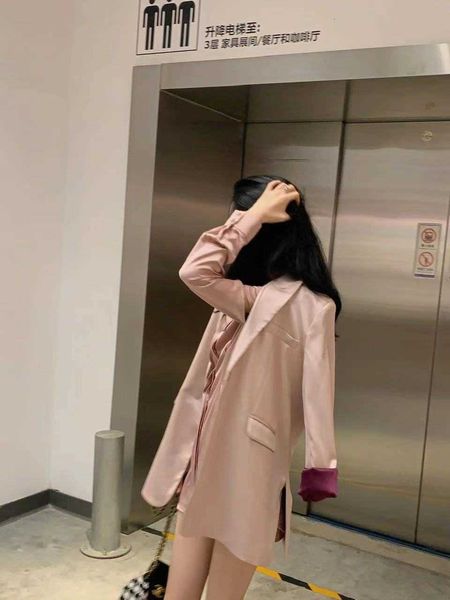 

luxury party evening dress small coat women's autumn 2021 sweet cool acetic acid satin loose temperament small suit top, White;pink