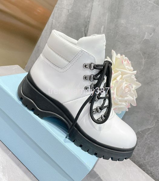 

dress shoes thick soled high shoes simple patent leather martin boots women's lace ups versatile short high-end muffin, Black