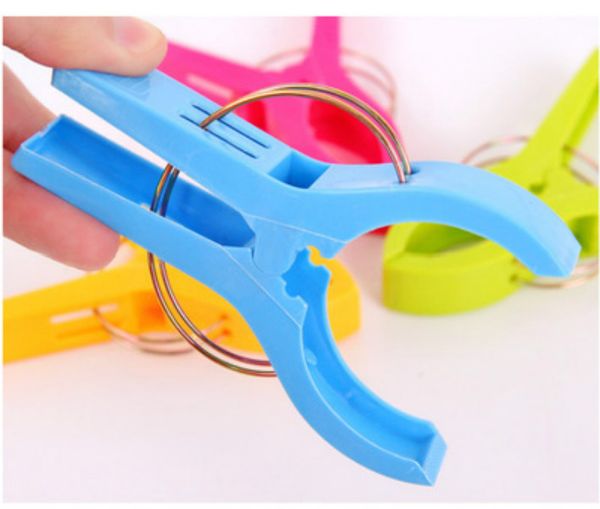 Grandi clip per vestiti dai colori vivaci Ganci in plastica Mollette per telo mare Mollette per lettino Multicolor KKB7044