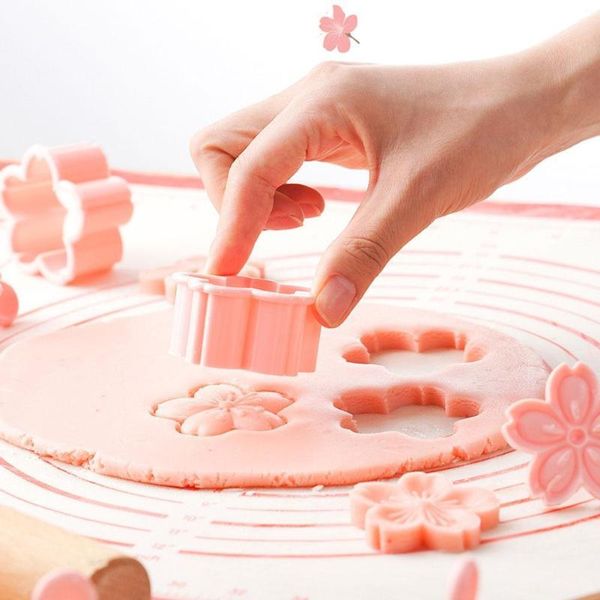 

sakura cookie mold stamp biscuit cutter pink flower floral tool blossom fondant baking charm diy u2k8 & pastry tools