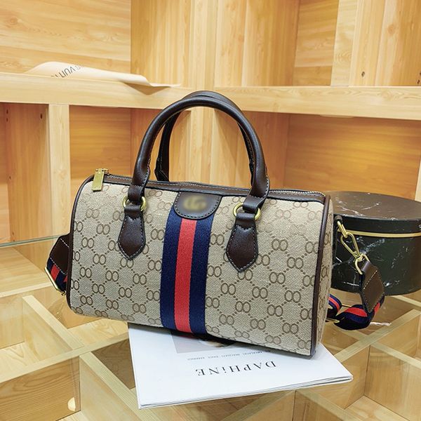 

outlet online 70% off sale bag 2021 new fashion handbag large capacity women's simple single shoulder trend messenger