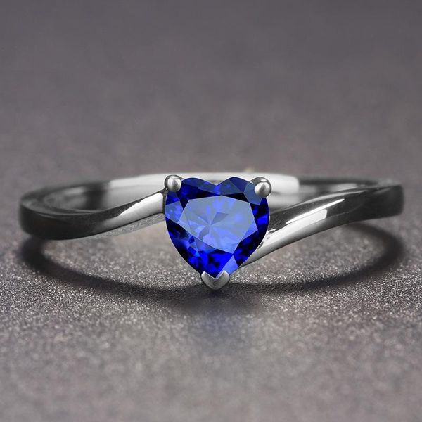 

luxury silver color ring heart shape red blue crystal engagement rings for charm women fashion wedding jewelry wholesale gift, Slivery;golden