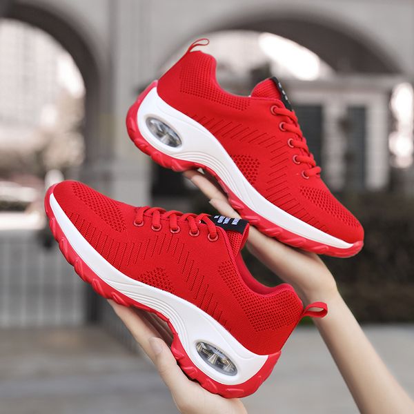 

wholesale 2021 off men women sports running shoes knit mesh breathable court purple red outdoor sneakers size 35-42 wy28-t1810