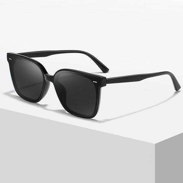 

sunglasses elbru tr90 large square frame fashion retro sandy beach travel shopping drive sunscreen sunshade uv400, White;black