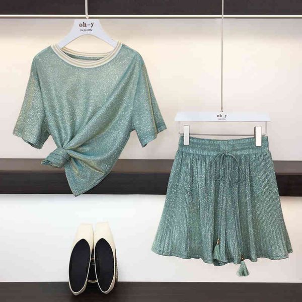 

fashion summer bling glitter two piece women short sleeve loose t-shirt + elastic waist lace-up pleated wide-leg shorts set 210416, White