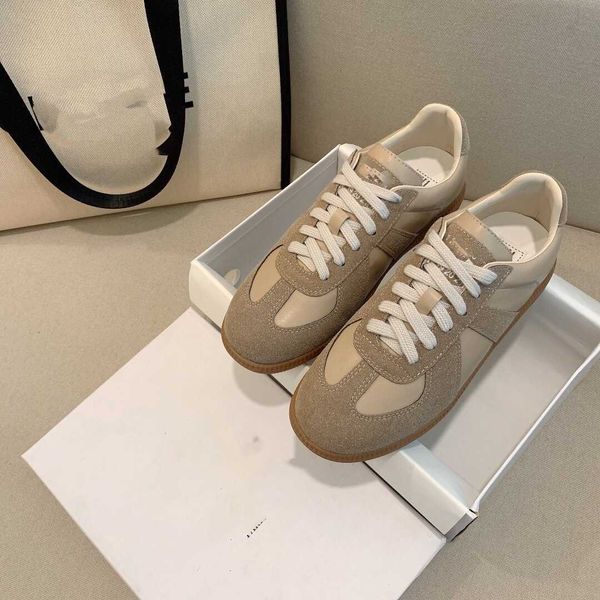 

2021 spring and summer german training leather small white versatile flat bottom color matching sports leisure women's sho, Black