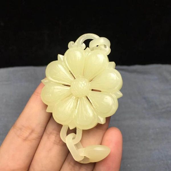 

lockets j39#hetian jade yellow mouth, sun flower pendant, Silver
