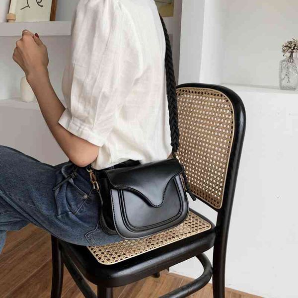 

2021 messenger summer fashionable saddle women's small bag