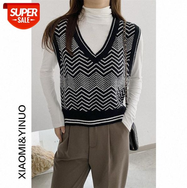 

[ou fan] 7576 student loose v-neck geometric pattern waistcoat casual knitted #q54w, Black;gray