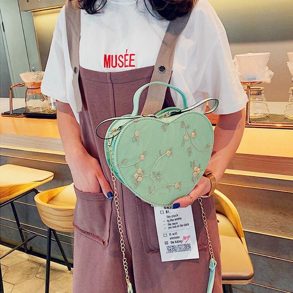 

duffel bags 2021 women pu leather lace heart shape crossbody bag tote messenger satchel fashion lady travel