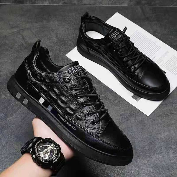 

2021 men's sho leather casual sports fashion autumn and winter