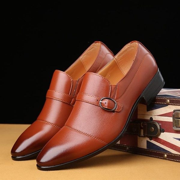 Tendência designer tendência de cinto pontia a fivela de fivela de sapatos oxford masculino mocassins casuais