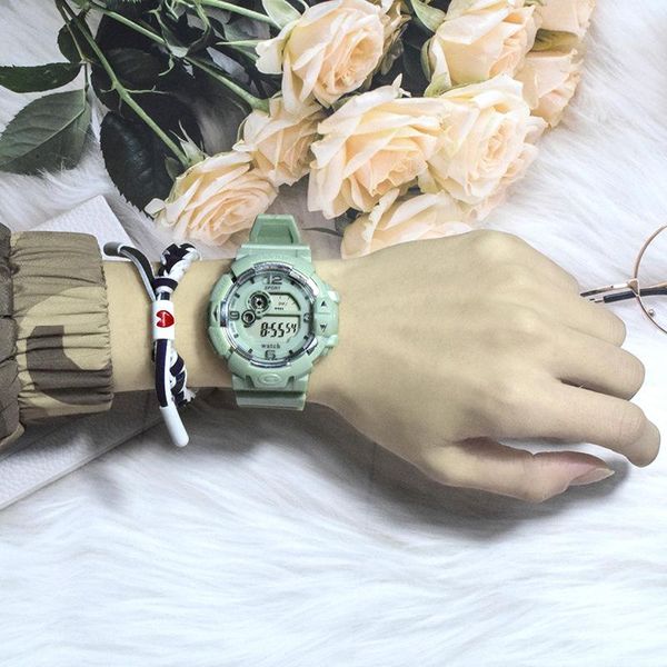 Relógios de pulso esporte moda mulheres relógios à prova d 'água led Digital pulseira de luxo feminino homens relógios de relógio de estudante casual relógio presente