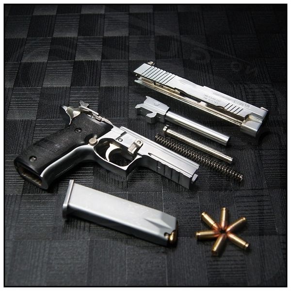 

691: 2.05 alloy empire simulation metal toy shell throwing assembly gun model cannot be fired
