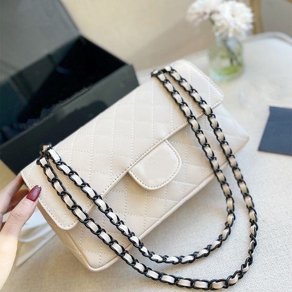 

2021 classic fashion bags diamond shoulder handbag leather chain 2 colors large capacity ladies outdoor sacoche messenger bag travel party d