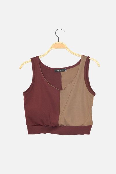 

yoga outfit trendyol with color block padded sport bra twoaw22ss0035