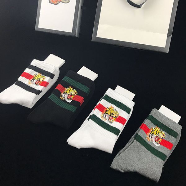 Retro Tijger Jacquard Sokken Mannen Vrouwen Soft Touch Katoenen Kousen Kerstdag Cadeau voor Paar Merk Sok