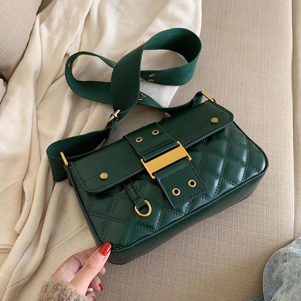 

outdoor bags this year's bag female 2021 fashion korean version of the all-in-one cross-body small retro hong kong-style
