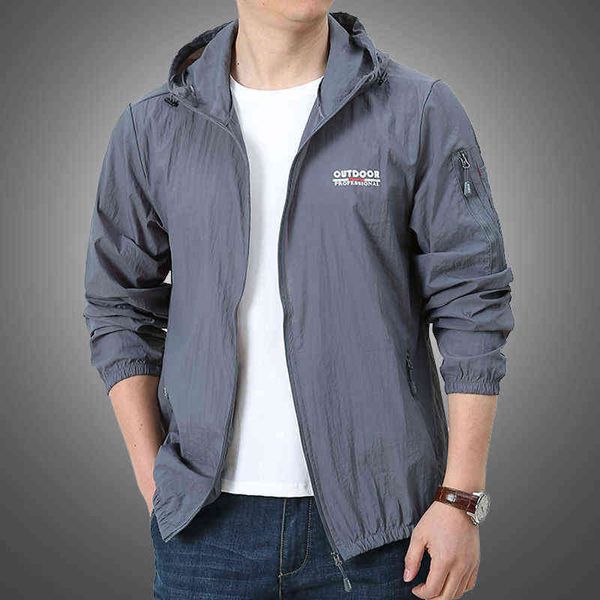 

thin jacket men summer outdoor quick dry sun-protective women hooded outerwear sport windbreaker ultra light s, Black;brown