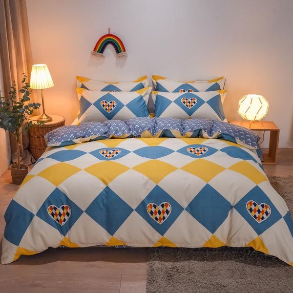 

bedding sets simple four-piece bed linen sheet quilt cover pillow case autumn and winter three-piece dormitory student