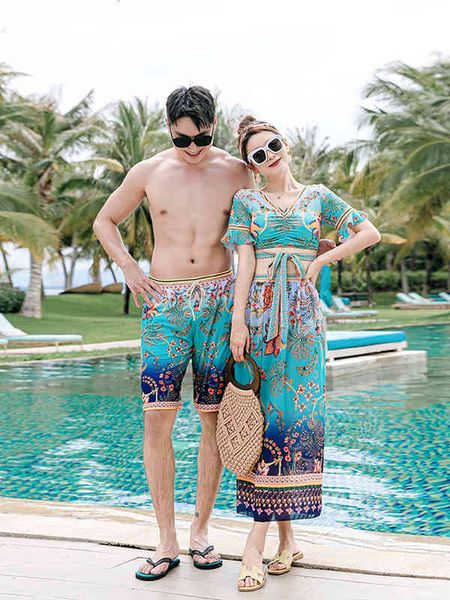 

split couple korean women's bikini three piece beach skirt swimsuit, White;black