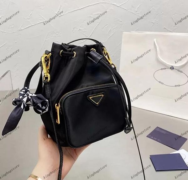 

luxury women purses handbags black bucket bags designer crossbody shoulder bag fashion string buckets shopping pink totes small triangle hig