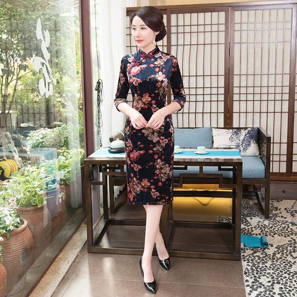

Ethnic Clothing Chinese Velvet Dress Women's Middle Cheongsam Size  to 3XL 4FW1, Red