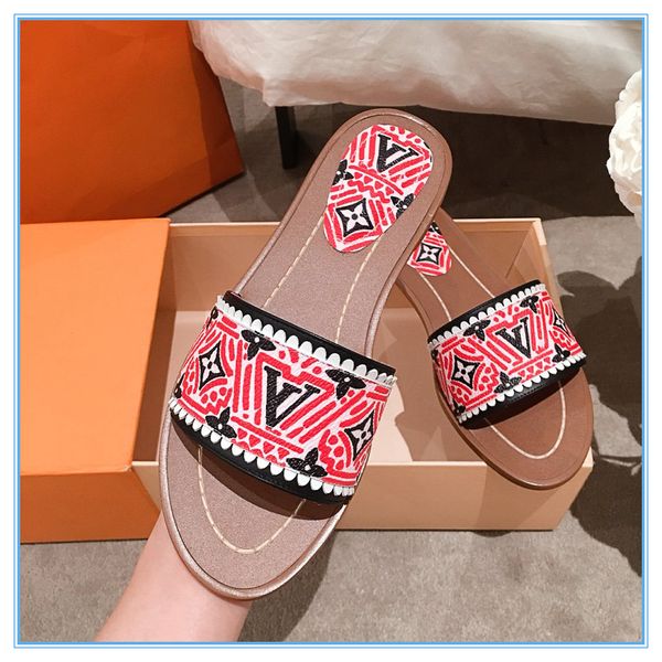 

2021 fashion popular classic women slippers summer luxury matte texture beach big head slippers designer real leather flat sandals l bath wo, Black