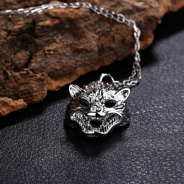 

pendant necklaces viking wolf head silver color couples gothic choker jewelry punk halloween party accessories gift kbn111